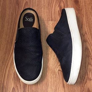Sofft Slip On Sneakers - black